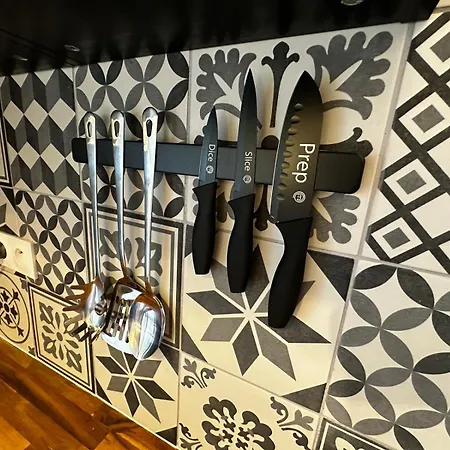 Le Monet Proche Bordeaux Avec Balcon Wifi & Place De Parking Prive Prox Tram Et Aeroport Mérignac