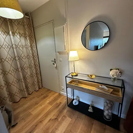 Apartment Le Monet Proche Bordeaux Avec Balcon Wifi & Place De Parking Prive Prox Tram Et Aeroport Mérignac